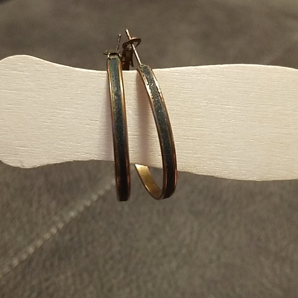 Glitter & gold hoop earrings